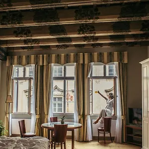 Lägenhet Thunovska, Prag