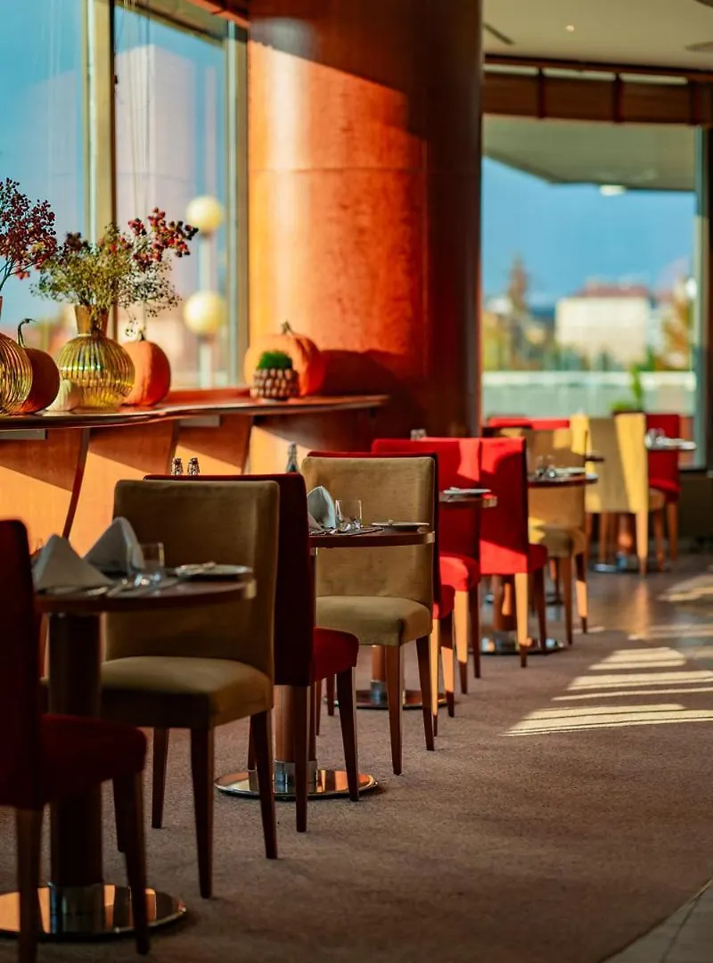 Grand Hotel Prague Towers - Czech Leading Hotels
