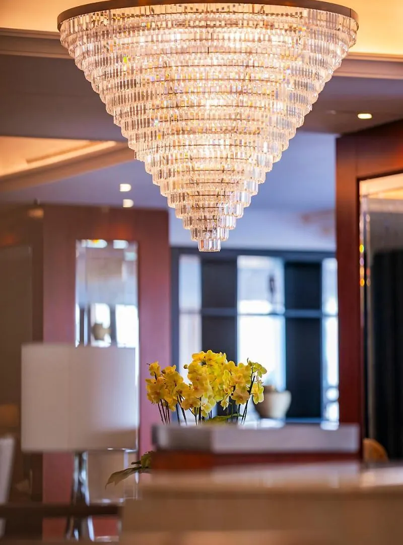 Grand Hotel Prague Towers - Czech Leading Hotels