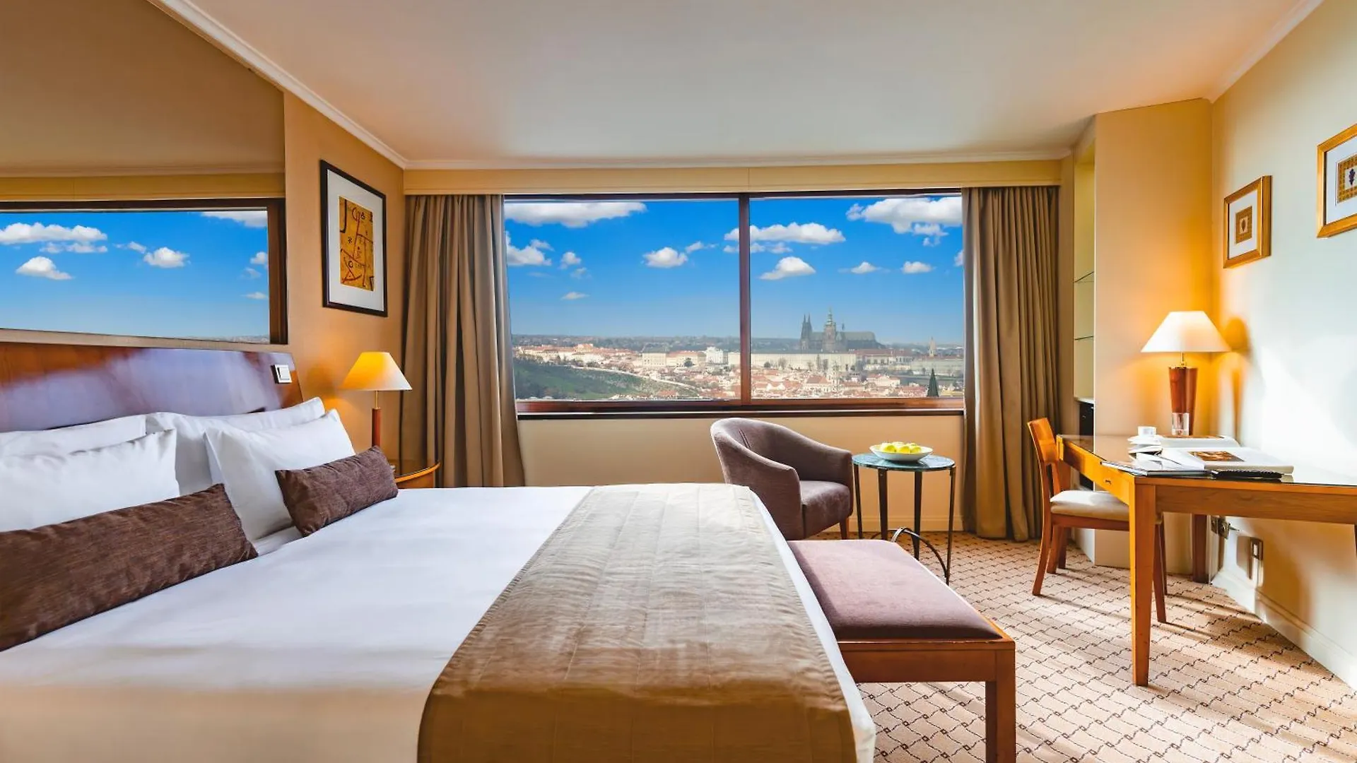 Grand Hotel Prague Towers - Czech Leading Hotels